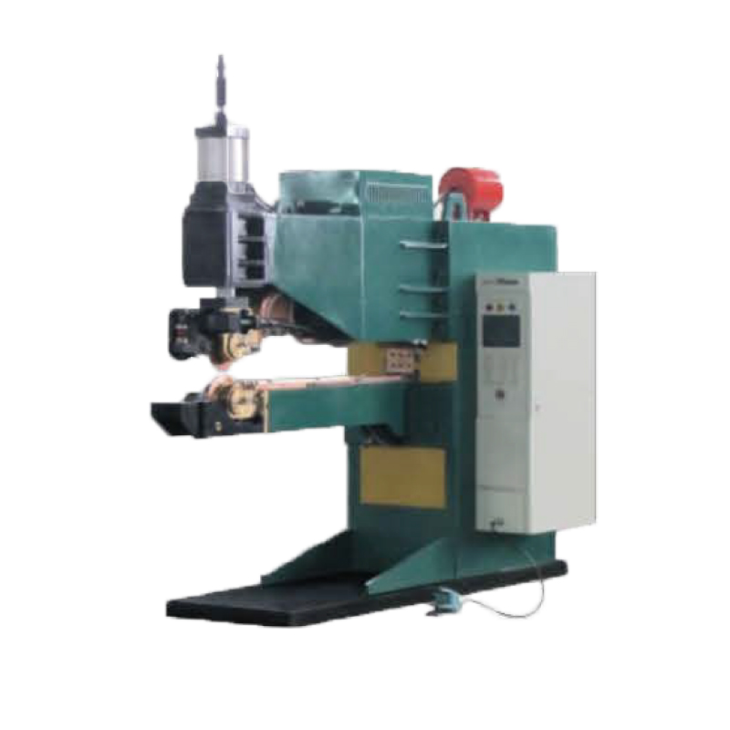 Special aircraft for longitudinal seam welding of automobile fuel tank